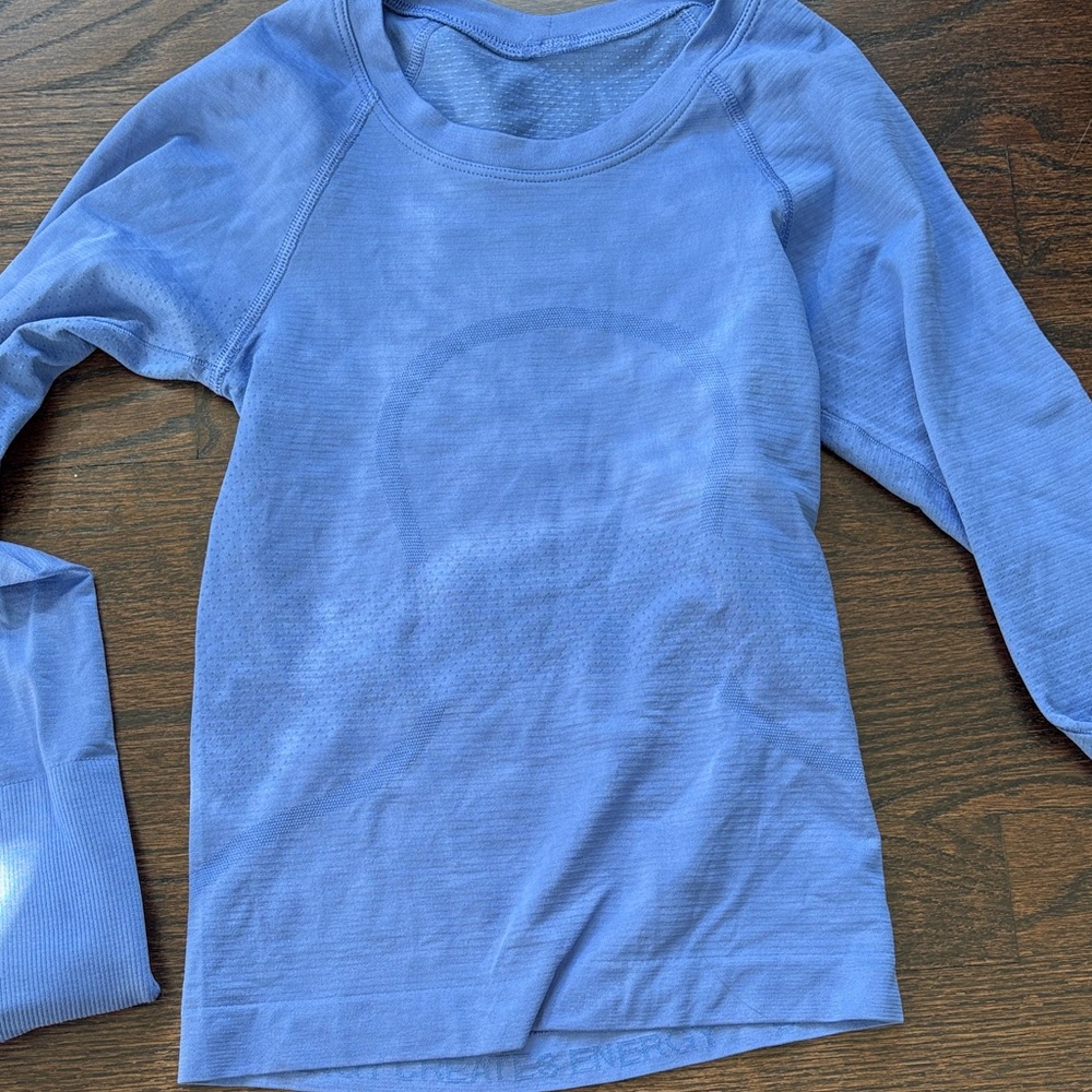 lululemon athletica Swiftly Tech Long-Sleeve Shirt 2.0 *Race Length Periwinkle